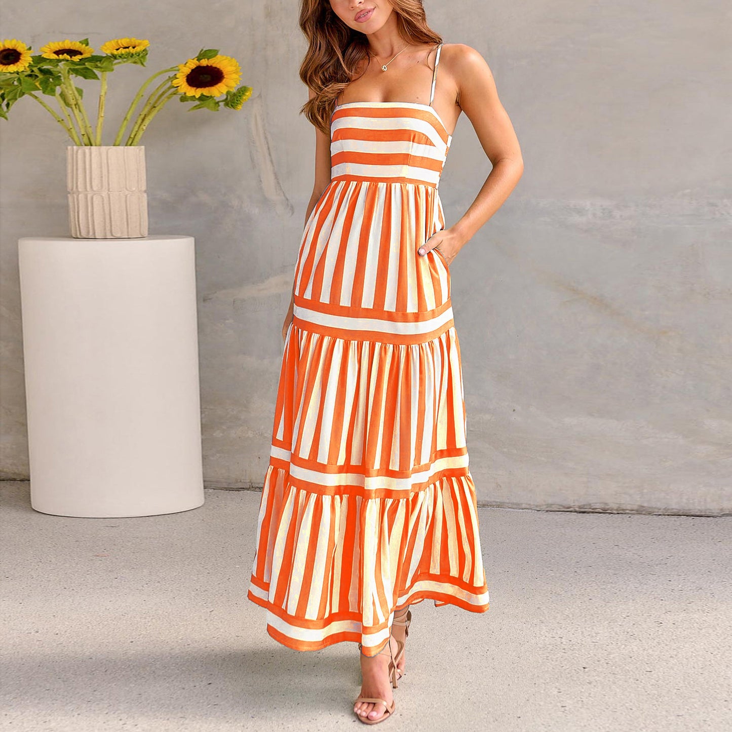 Robe Longue d'Été à Rayures avec Bretelles et Dos Nu