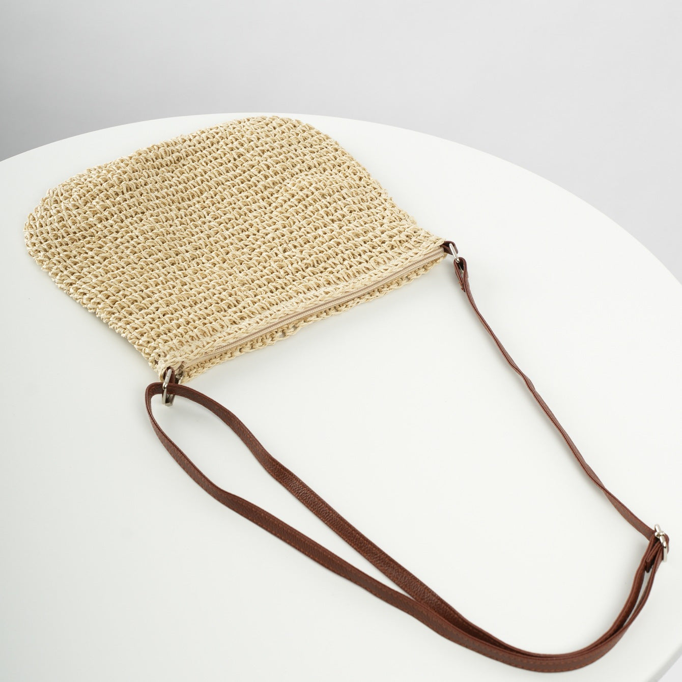 Sac Fourre-Tout en Paille pour des Vacances Stylées