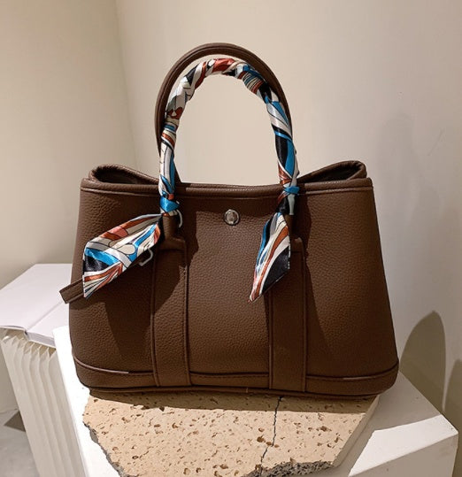 Sac Cabas Motif Foulard – Élégance Sauvage | sosoleil